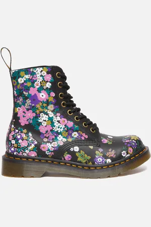Dr. Martens Women