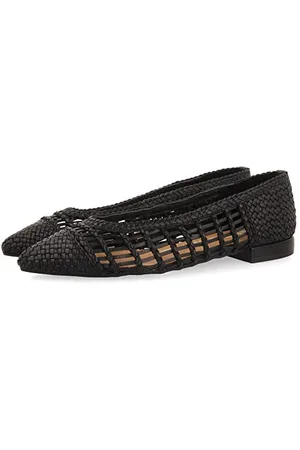 Gioseppo Women