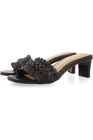Gioseppo Women