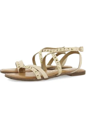 Gioseppo Women