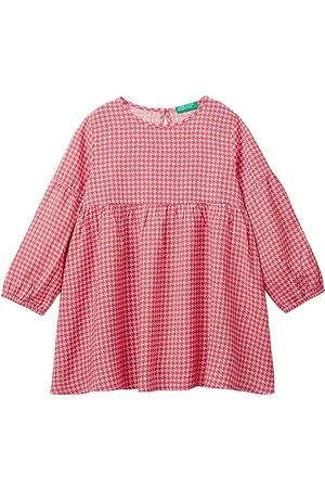 Benetton Girls and Girl