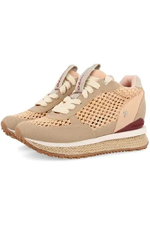 Gioseppo Women
