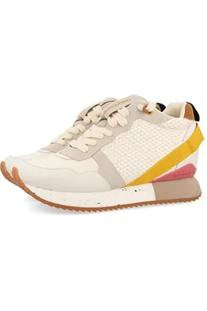 Gioseppo Women