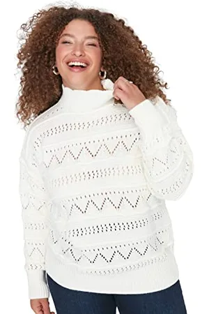 Trendyol Women Plus Size Relaxed Double-Breasted Crew Neck Knitwear Plus Size Jumper