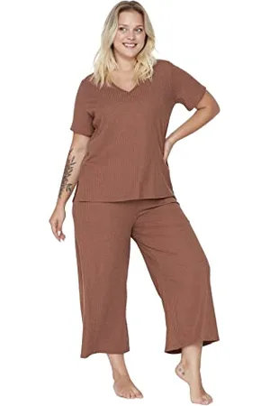 Trendyol Women Straight Knitted T-shirt-Trousers Plus Size Pajamas Set