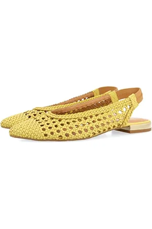 Gioseppo Women