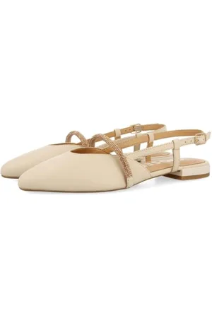 Gioseppo Women