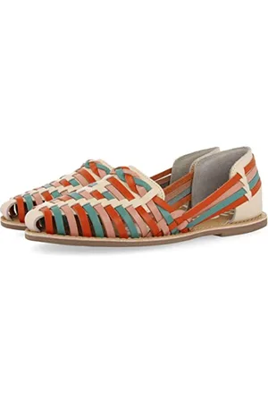 Gioseppo Women