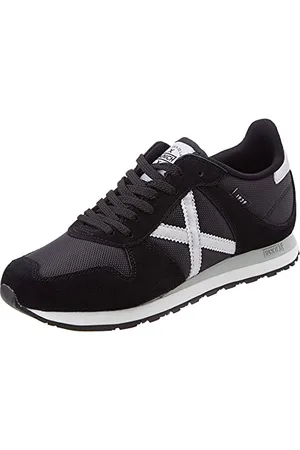 Munich Unisex Massana Sneaker, , 10.5 UK