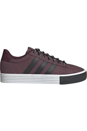 adidas Unisex Daily 4.0 Shoes, Maroon/core Black/Cloud White, 7 UK