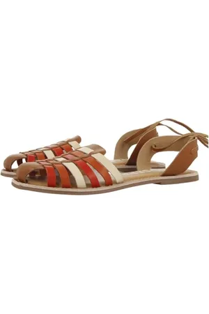 Gioseppo Women