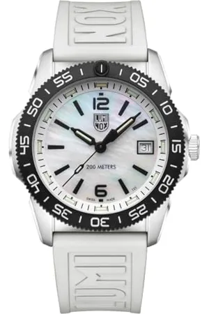 Luminox Men Analog Swiss Quartz Watch with Silicone Strap XS.3128M.Set