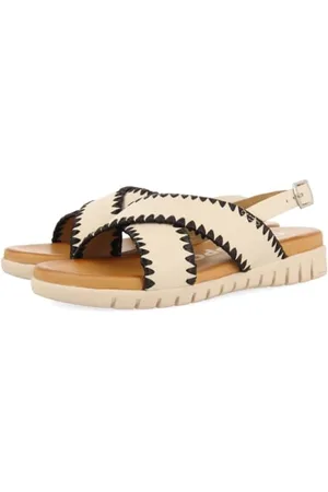 Gioseppo Women