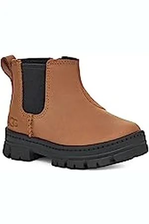 UGG Boy