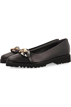 Gioseppo Women