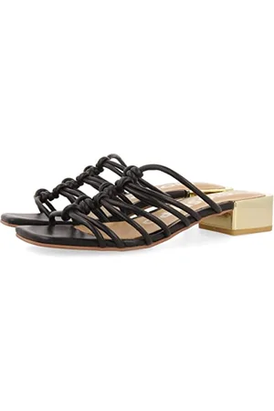 Gioseppo Women