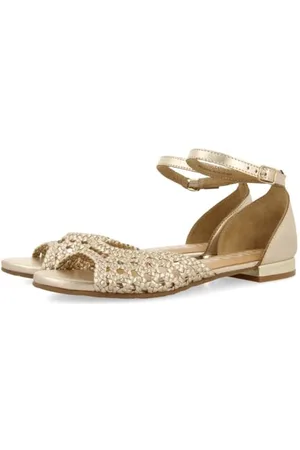 Gioseppo Women