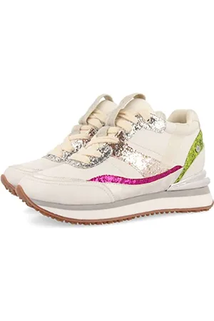 Gioseppo Women