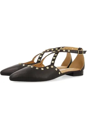 Gioseppo Women