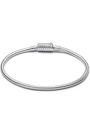 PANDORA Moments Snake chain sterling silver bracelet with magnetic clasp, 19