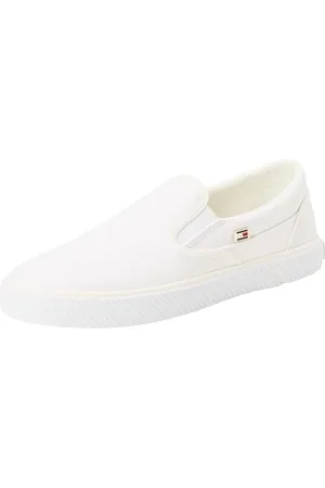 Tommy Hilfiger Women, Vulc Canvas Slip-On Sneaker, Vulcanized Sneaker, , 3.5