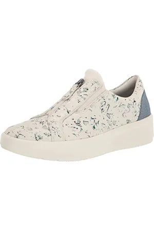 Clarks Womens Layton Rae Sneaker, , 6.5