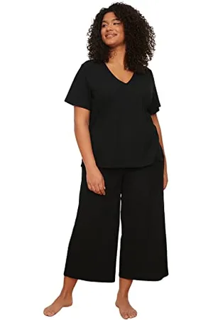 Trendyol Women Straight Knitted T-shirt-Trousers Plus Size Pajamas Set