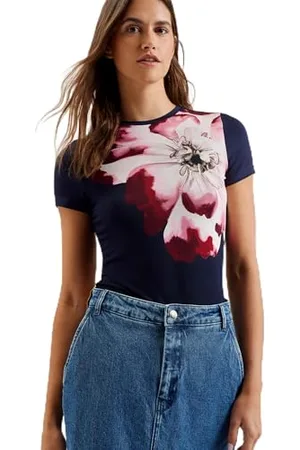 Ted Baker Womens Wmb-louannn-Printed Short Sleeve Fitted Tee T-Shirt, , 8 UK