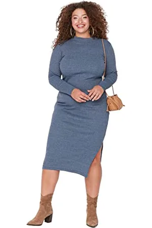 Trendyol FeMan Plus Size Midi Bodycon Regular fit Knit Plus Size Dress