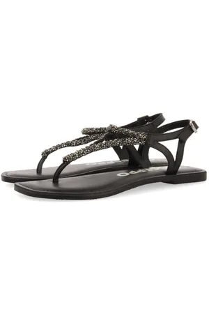 Gioseppo Women
