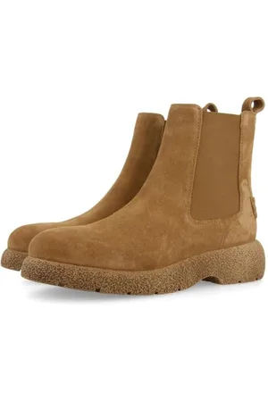 Gioseppo Women