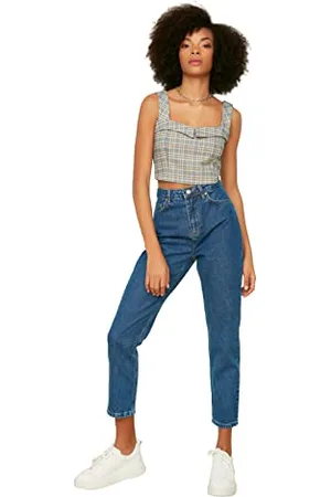 Trendyol Woman Basics High Waist Straight Leg Mom Jeans