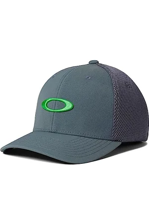 Oakley Men