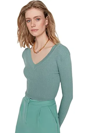 Trendyol Women Regular fit Basic V Neck Knitwear Sweater