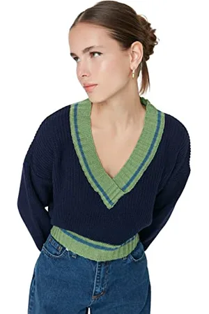 Trendyol Women Young Regular fit Basic V Neck Knitwear Sweater
