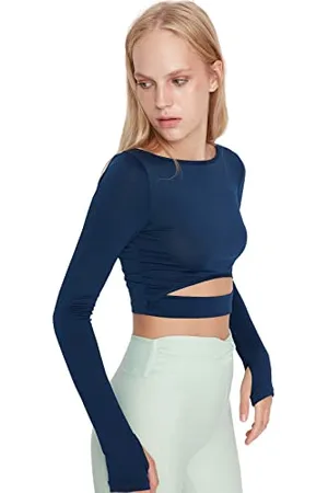Trendyol Women Sportswear Fitted Basic Crew Neck Knit Blouse