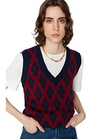 Trendyol Women Regular fit Basic V Neck Knitwear Sweater