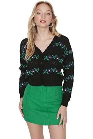 Trendyol Women Regular Basic V Neck Knitwear Cardigan