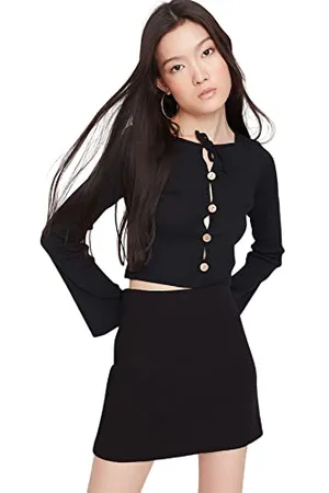 Trendyol Women Fitted Basic Crew Neck Knit Blouse