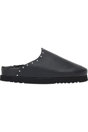 Scholl Women
