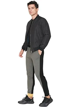 Trendyol Man Normal Waist Elastic Cuff Regular Tracksuit Bottoms