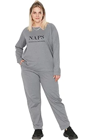 Trendyol Women With Slogan Knit Sweatshirt-Sweatpants Plus Size Pajamas Set