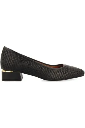 Gioseppo Women
