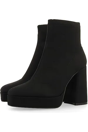 Gioseppo Women