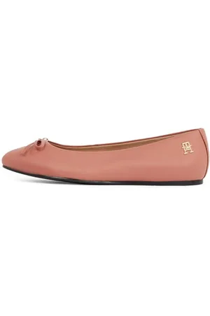Tommy Hilfiger Women’s Flat Bow Leather Ballet Pumps