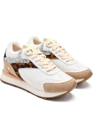 Gioseppo Women