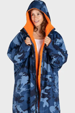 Dryrobe Advance Long Sleeved in Blue Camo & Orange