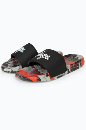Hype Boys Red Camo Blur Drips Script Sliders in Red Camo