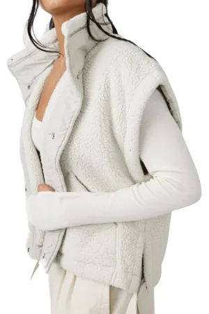 Free People Scout It Out Gilet in Birch Tree