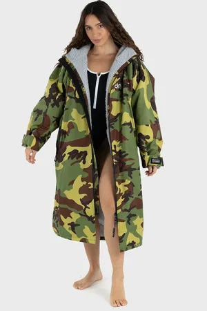Dryrobe Advance Long Sleeved in Camo & Grey